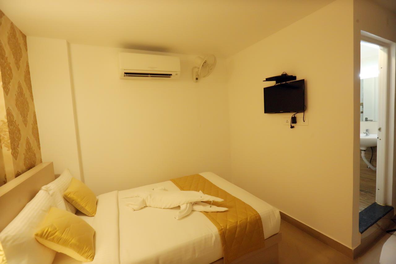 Hotel Swarna Residency Kochi المظهر الخارجي الصورة